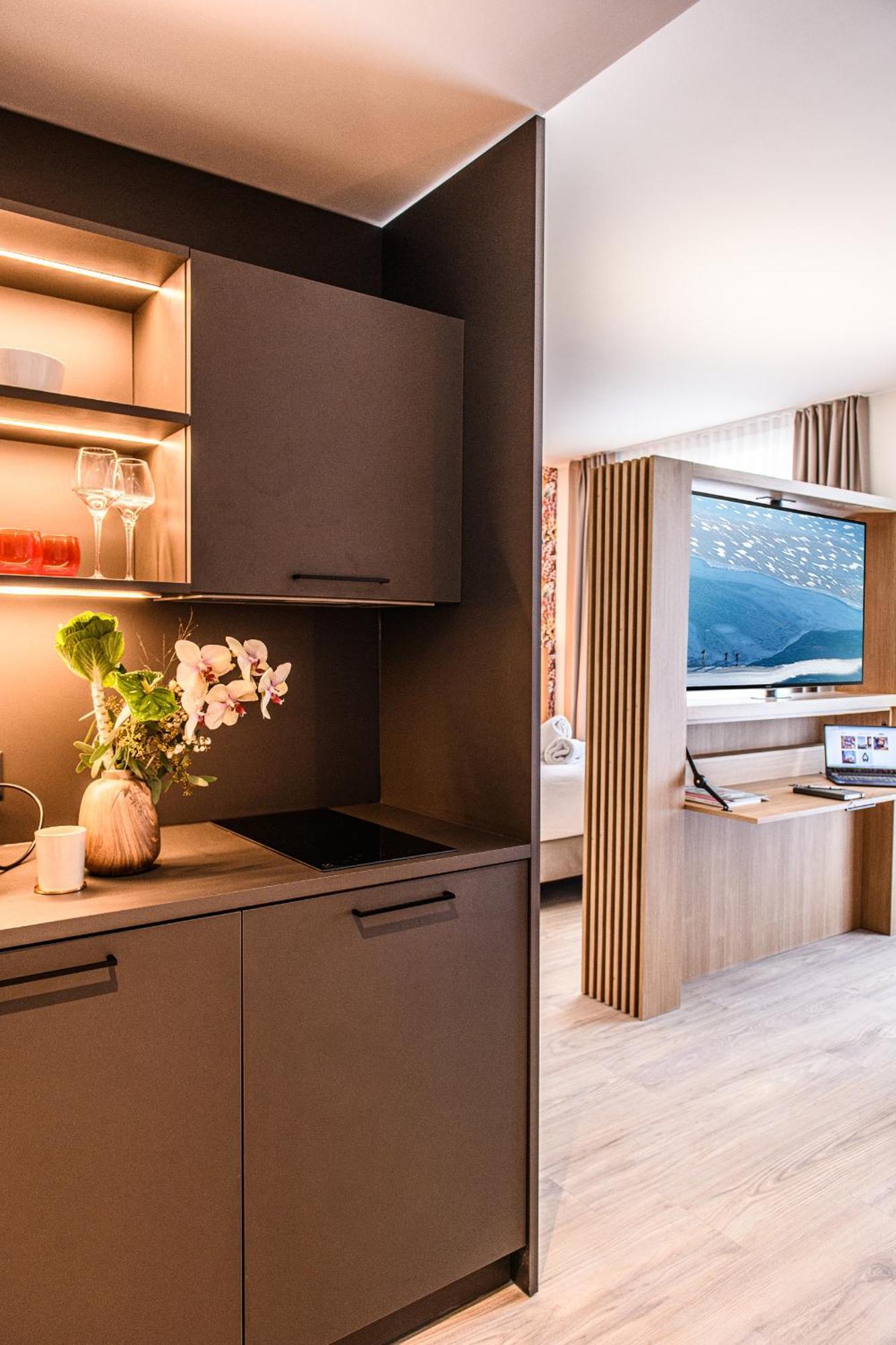 Afterwork Hotel Etoy Экстерьер фото